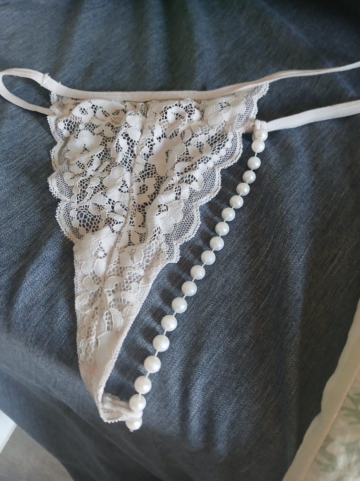 Womens white lace pearl thong
