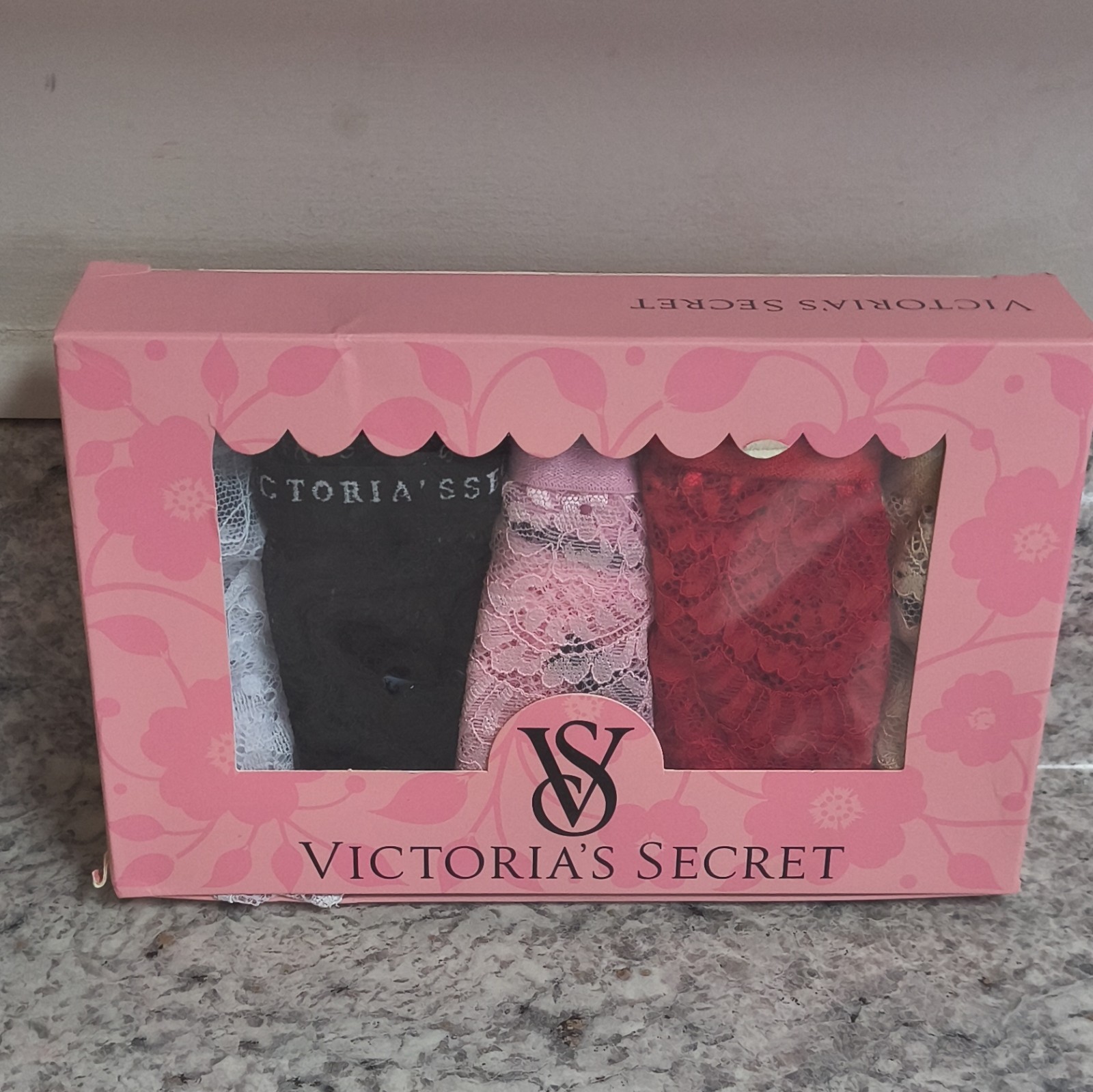 Mixed Brands Women’s Slip,String, Cotton Multicolor Logo Size S,L 3 Pack Of 5