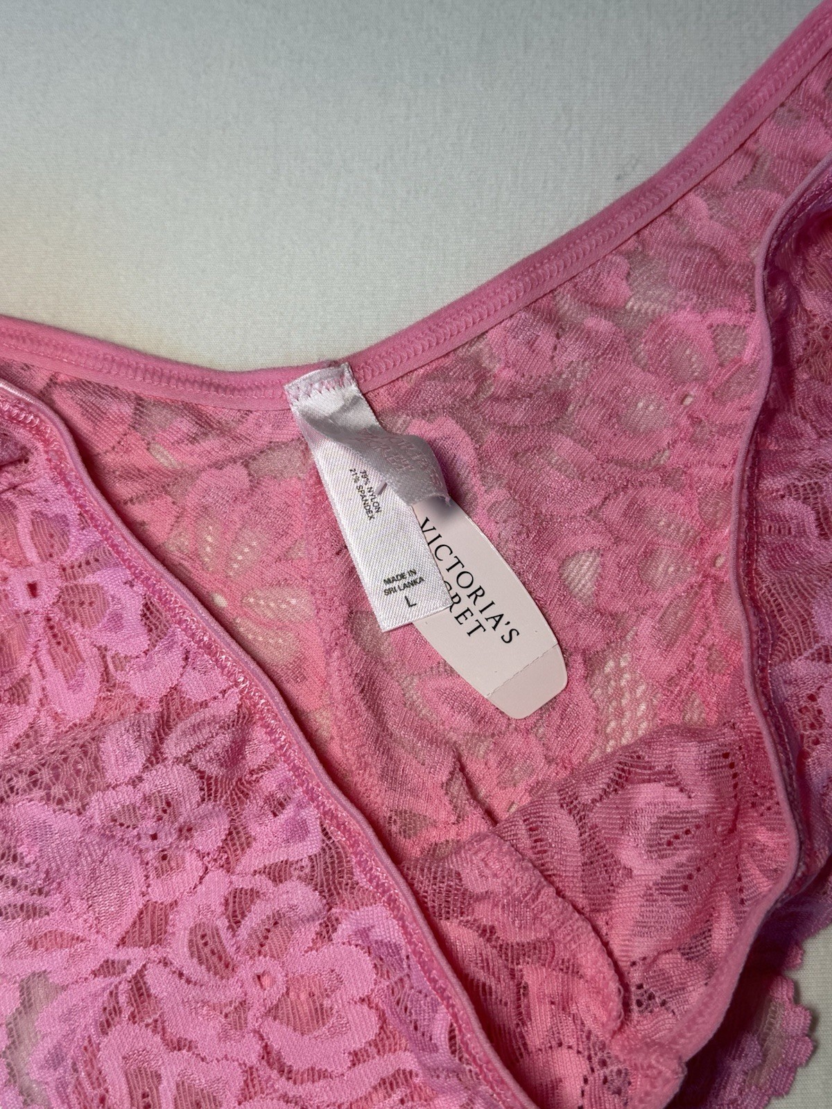 NWT Vintage 2003 Victoria’s Secret Pink Lace Brazilian Panties L