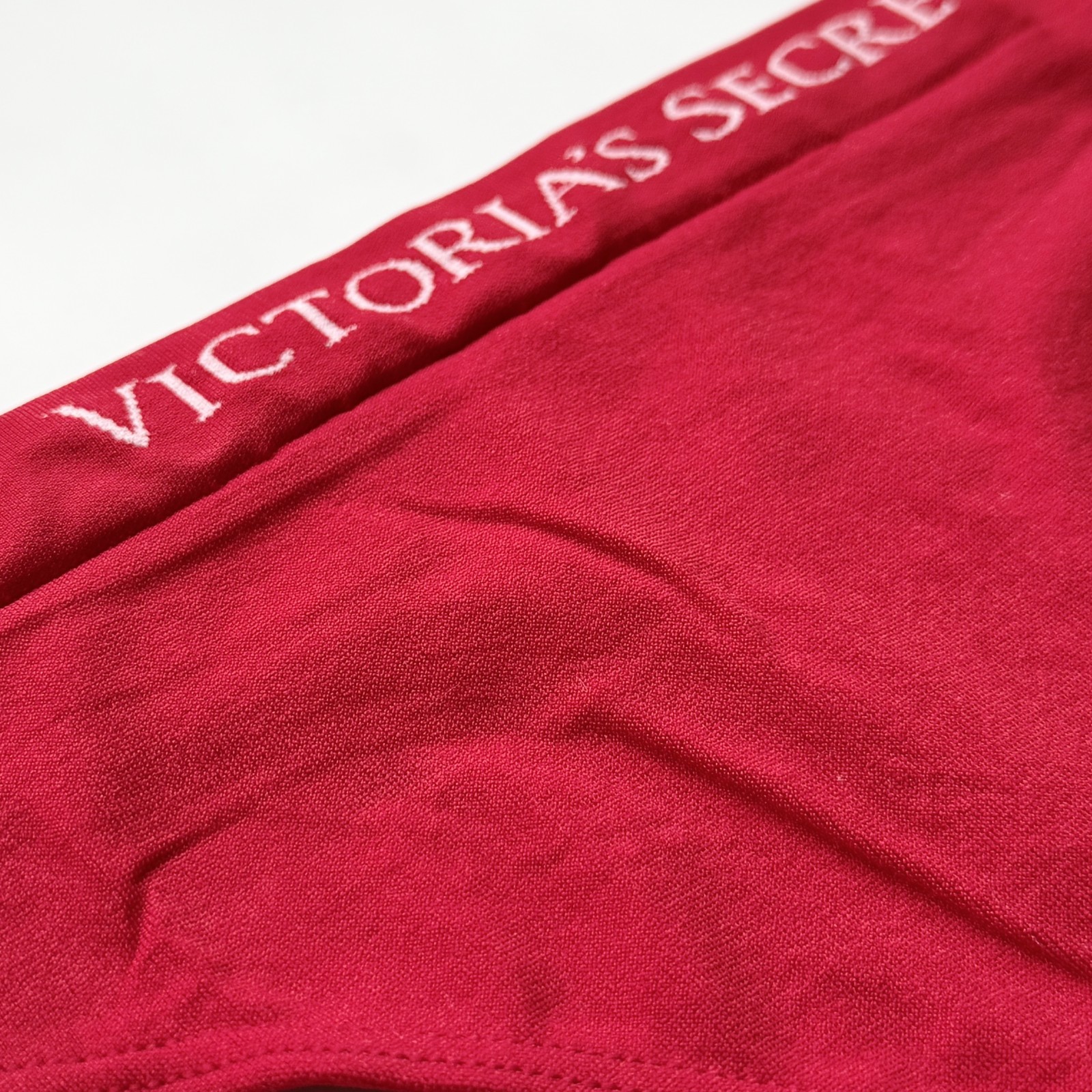 Victoria’s Secret Seamless Solid Thong Panty Lipstick SZ S/XL
