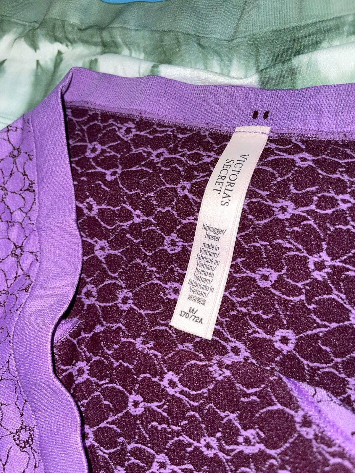 VICTORIA SECRET 5-Pack Logo Hip hugger Panties Women’s M Floral Seamless NWT