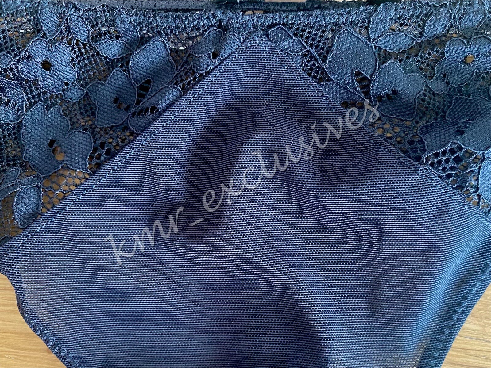 NWT Zara Lingerie Lace/ Semi-Sheer Mesh Thong Underwear in Black Size:S MSRP:$17