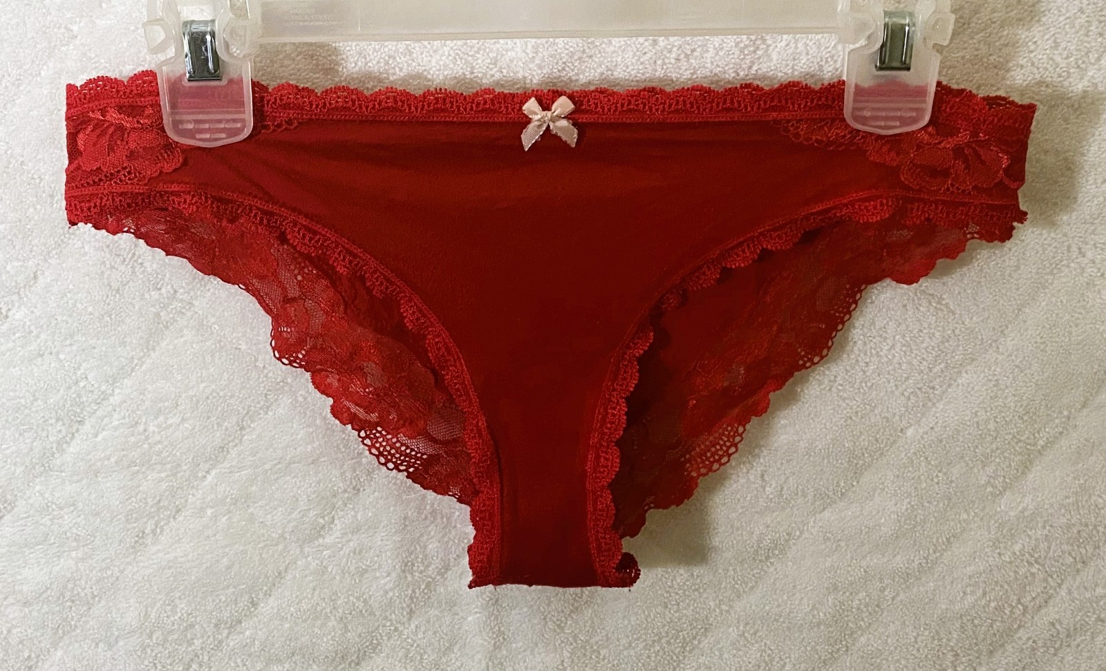 Vintage 2014 Victoria’s Secret Cotton Cheekini Panty LIPSTICK RED Medium 09/14