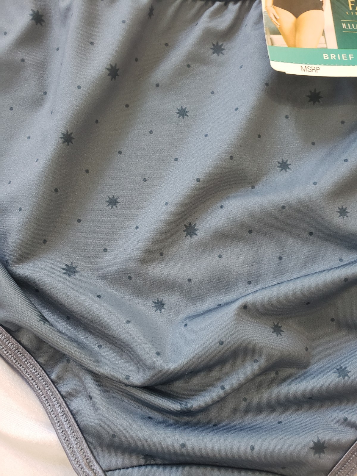 NWT Vanity Fair Illumination Brief W/ Santin Trim Blue Star Size 9 2XL Underwear