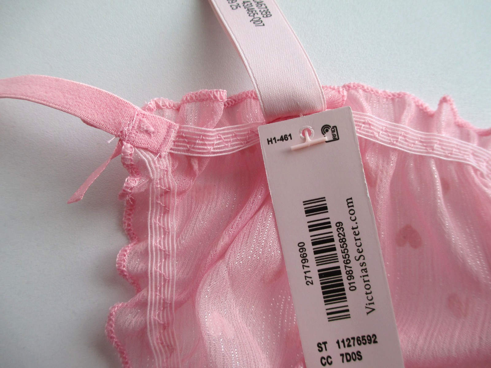 VICTORIA’S SECRET DREAM ANGELS Heart Shiffon String Thong Panty VS Pink Ruffle M