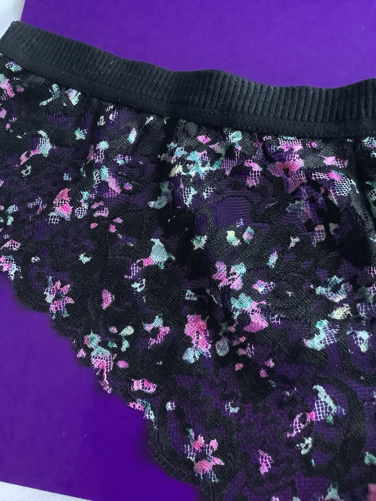 Women’s Floral Lace Cheeky Panties Black Pink White Semi-Transparent 4pk XL