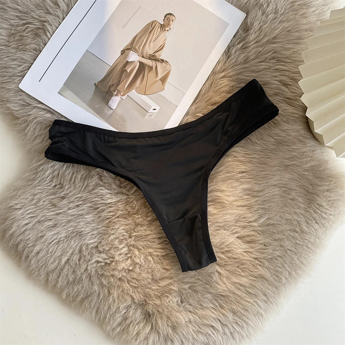 Low Rise Leopard G String Panties Women’s Seamless Soft Stretch Comfort Thong