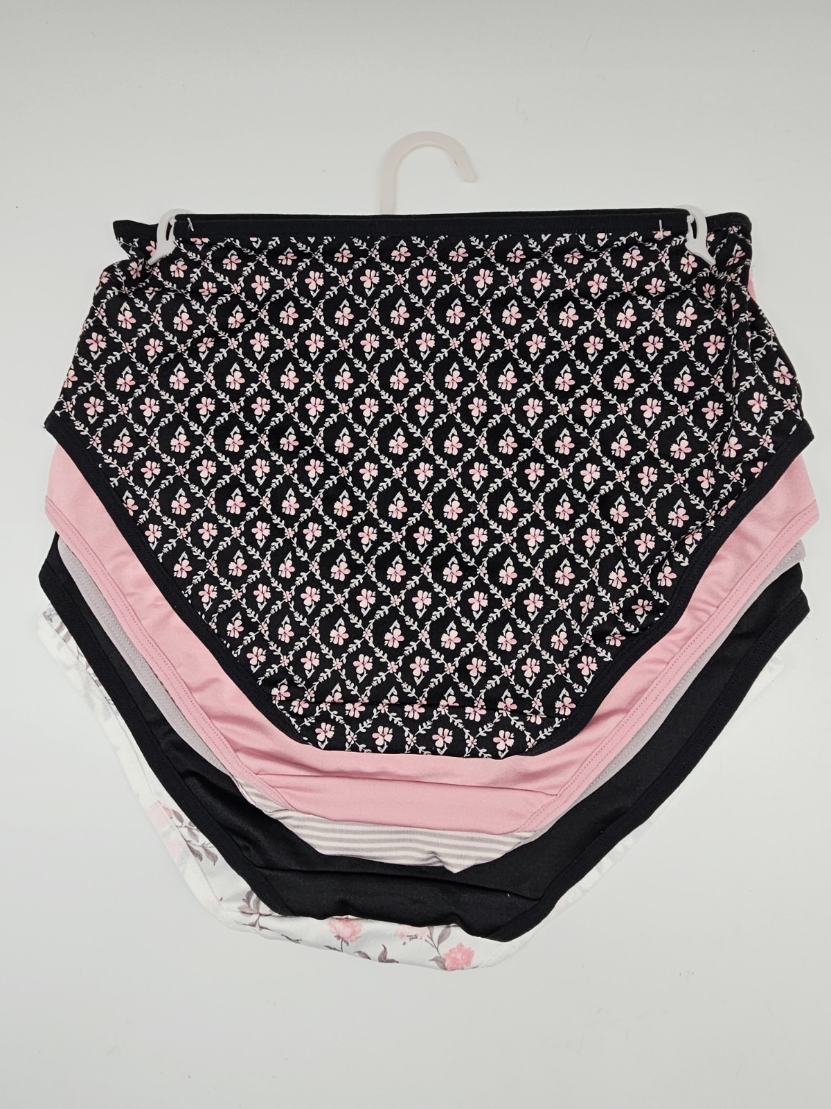 LAURA ASHLEY 5 Pk Women S M Soft Microfiber Brief Panties Black Beige Pink Cream