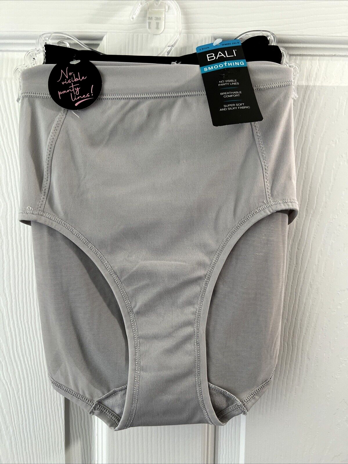 NEW Bali 3 Pairs One Smooth Ultra Light Briefs 2XL/9 DFMEB3 Multi-Color
