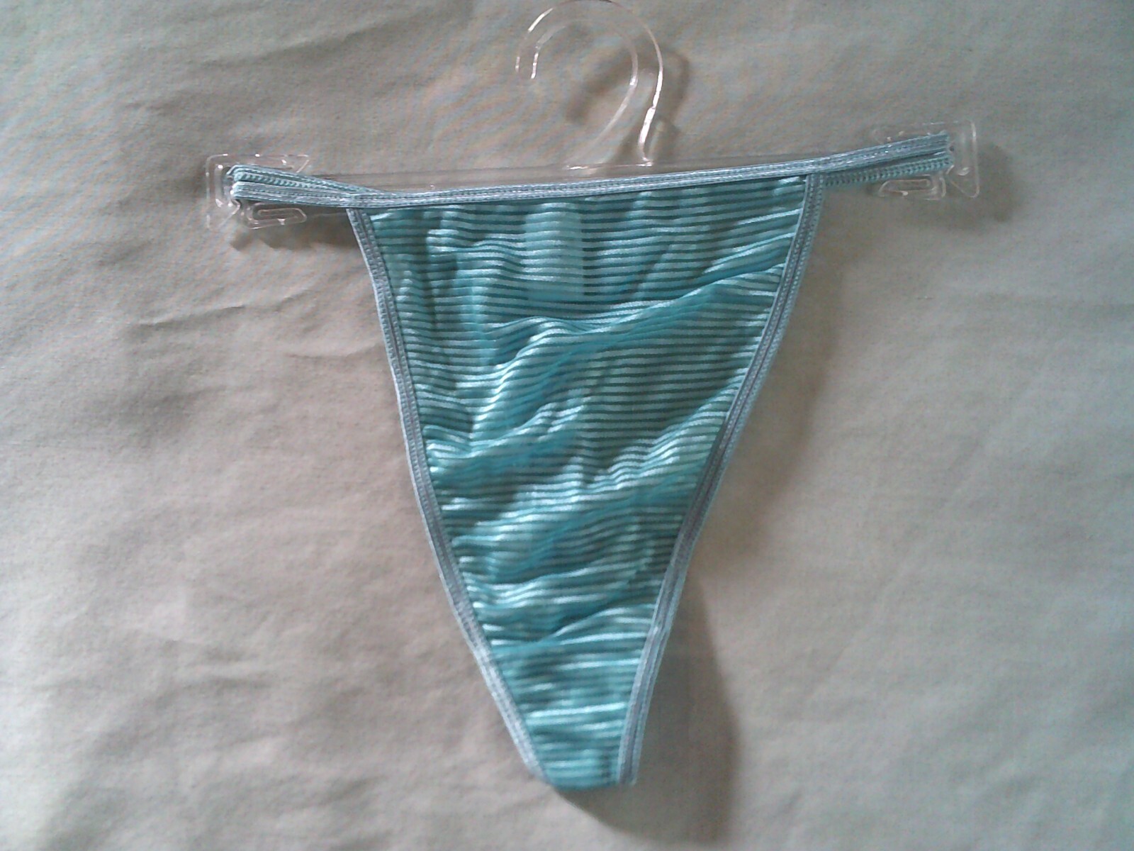 Women’s 5pr Sexy Ribbed Thong by Rouba, size M