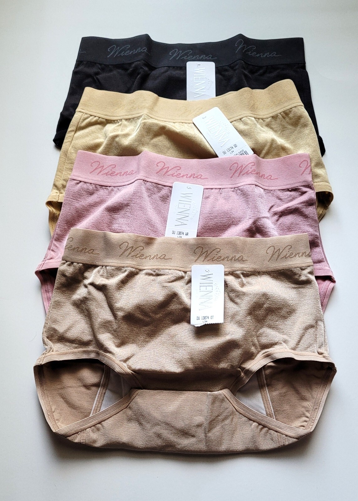 New with Tag 4pc-NightTime Weinna Period Underwear Assorted Colors Size Large