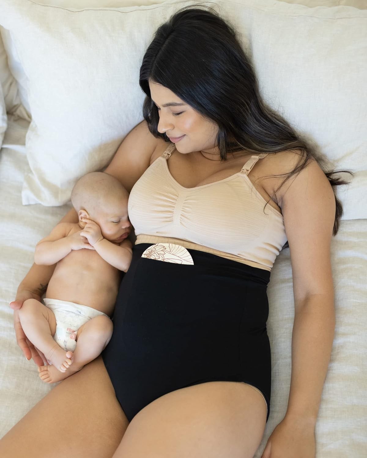 Postpartum Panty, Essential Underwear with 2 Hot or Cold Gel Packs, Size XL