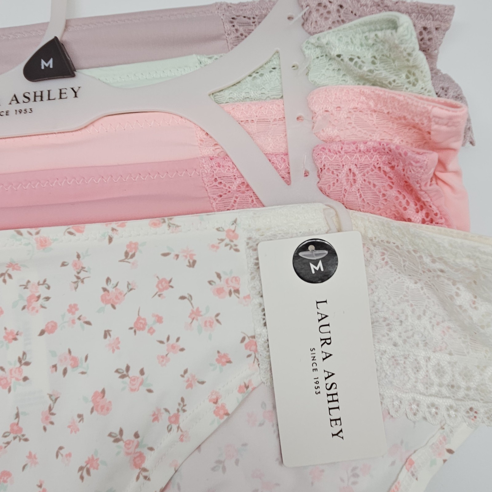 LAURA ASHLEY 5 Pack Women’s M L Microfiber Lace Panties Beige Green Pink Cream