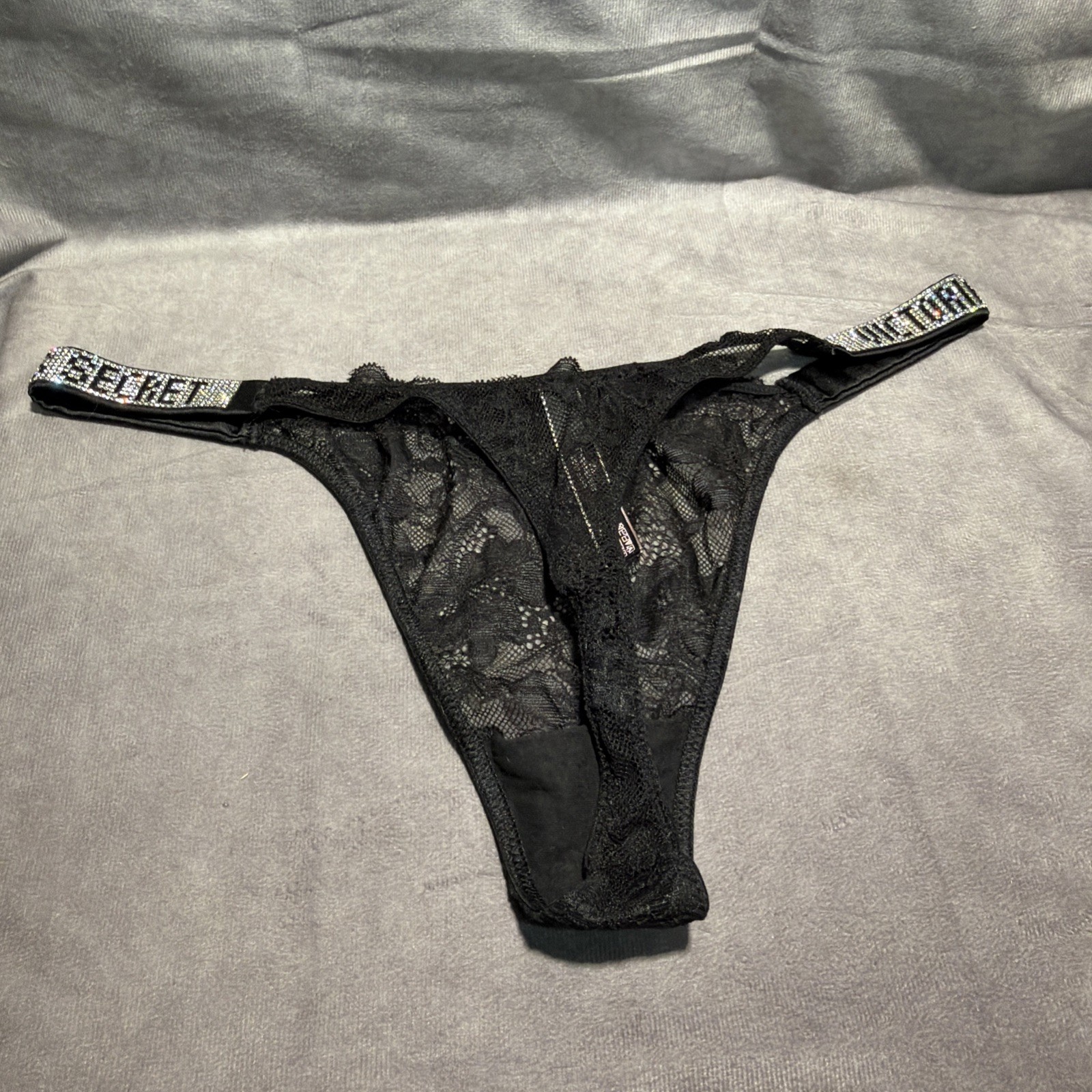 Victorias Secret SEXY Bombshell Rhinestone Shine THONG V String Panty Size L