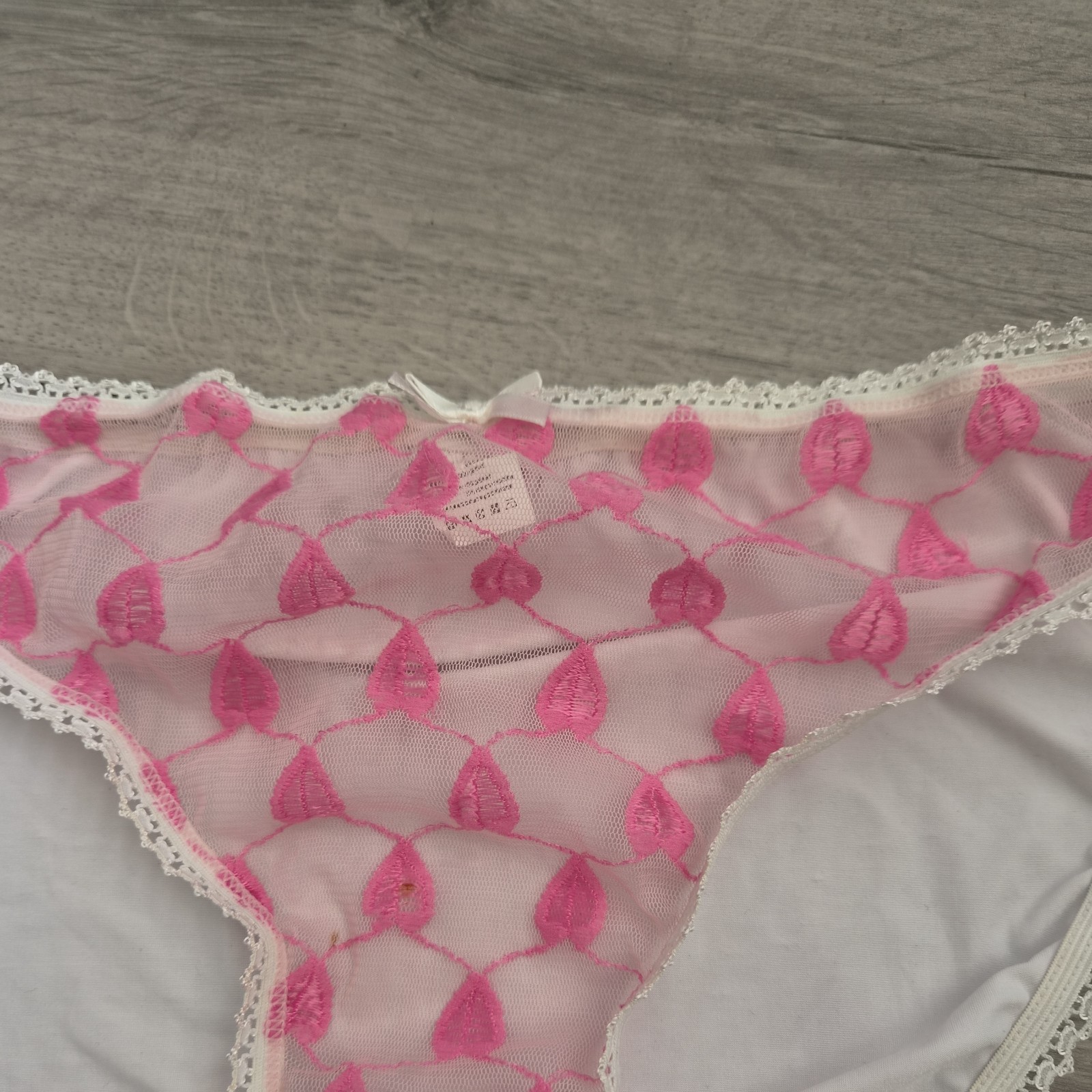 BNWOT Secrets White & Pink Extra Sheer Embroidered Front High Cut Briefs Sz 6-8