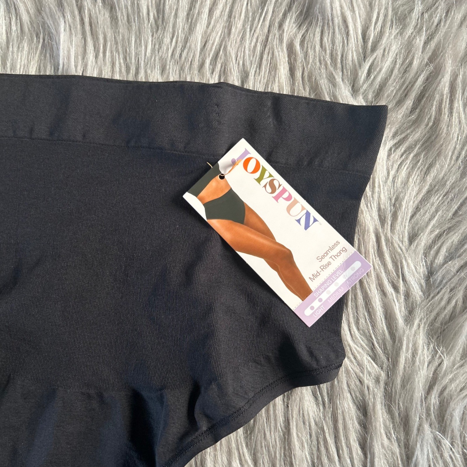 Joyspun Seamless Mid-Rise Thong Womens Size XXXL (22) Black Shapewear Shaping