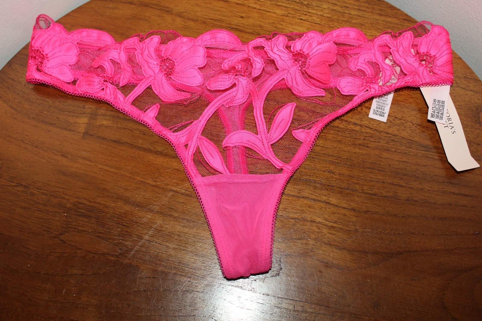 VICTORIA’S SECRET DREAM ANGELS THONG POP FLORAL EMBROIDERED HAUTE PINK SZ S M L