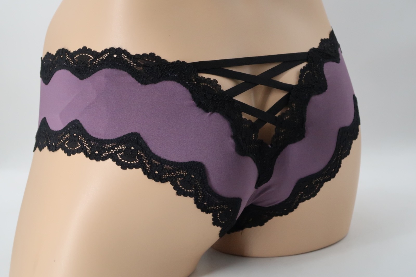 Victoria’s Secret Silky Smooth Lace Strappy Back Purple Mauve Cheeky Panty New