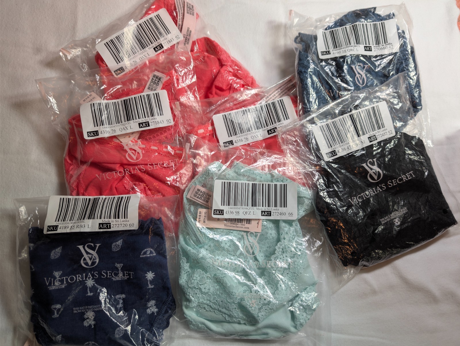 Lot of 7 NWT Victoria’s Secret panties size L cheeky & M thong, mixed colors