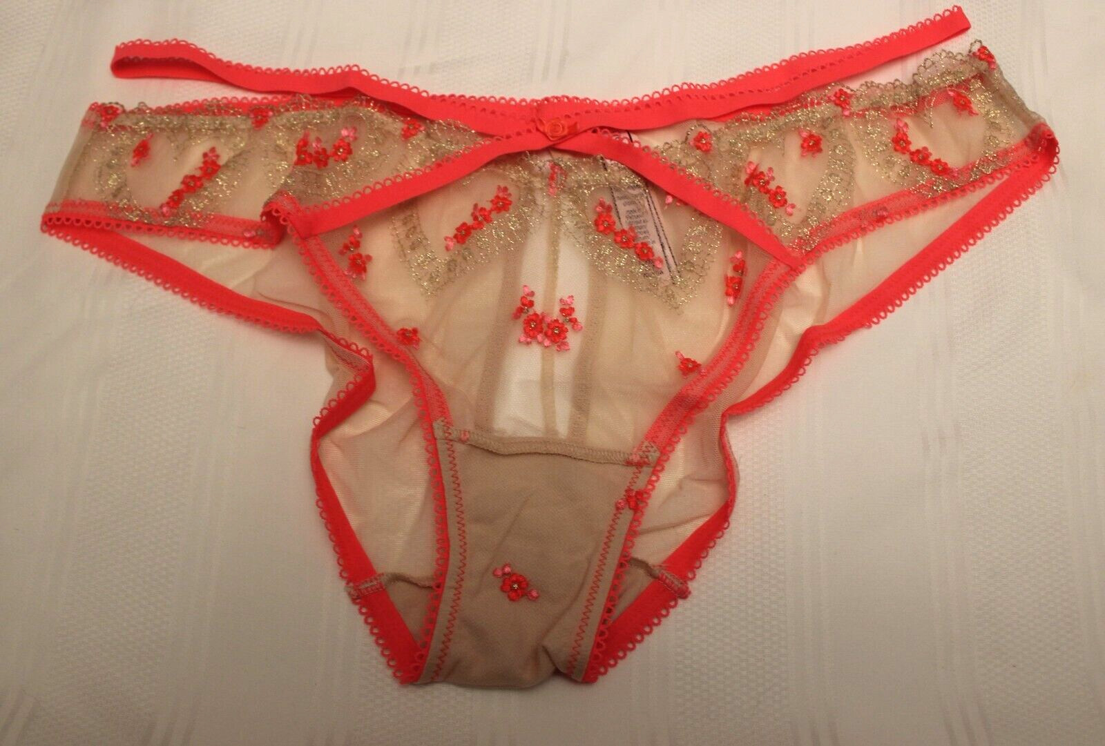 XL Victoria’s Secret Dream Angel Heart Embroidery Keyhole Coral Cheekini Panties