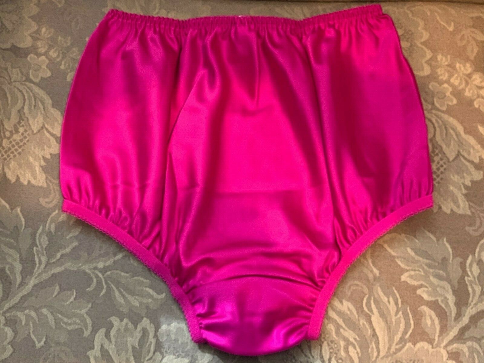 SECRETS IN LACE ~ FUCHSIA PINK ~ SATIN PIN-UP FULL BRIEF PANTIES ~ SIZE SMALL