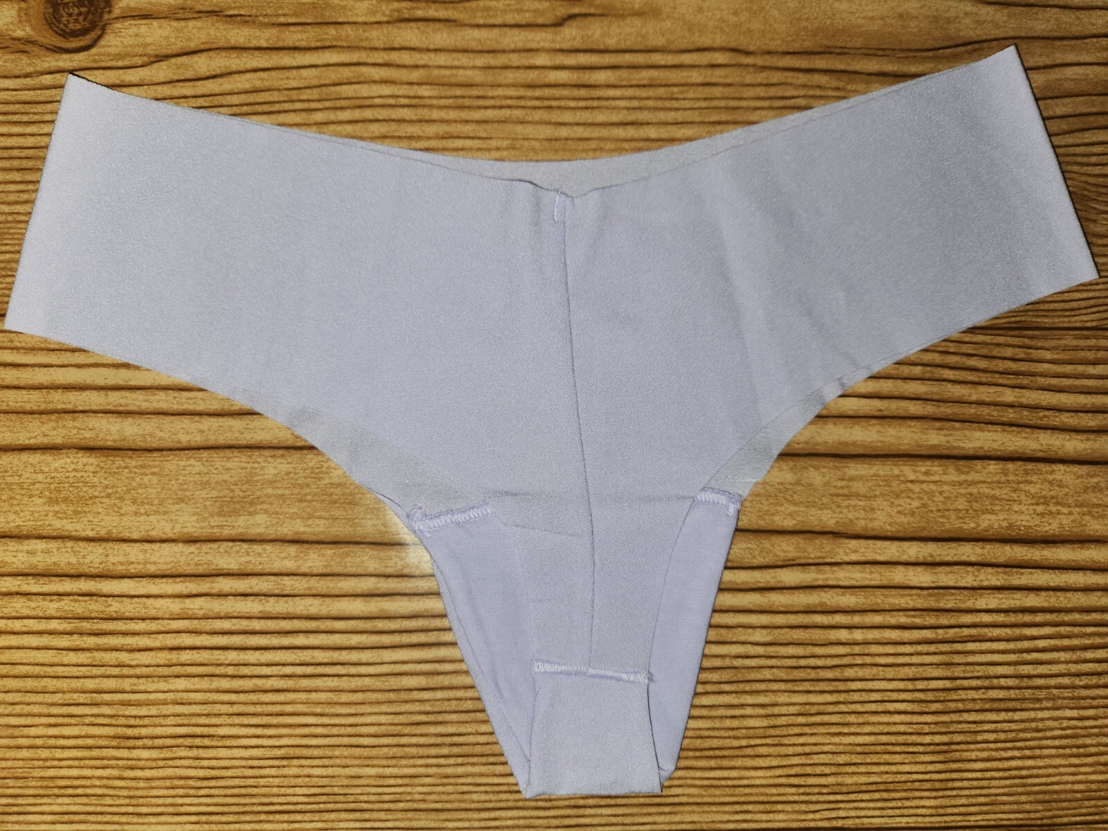 Victoria’s Secret PINK NoShow Thong Panties Holiday Sz Medium Color Pastel Lilac