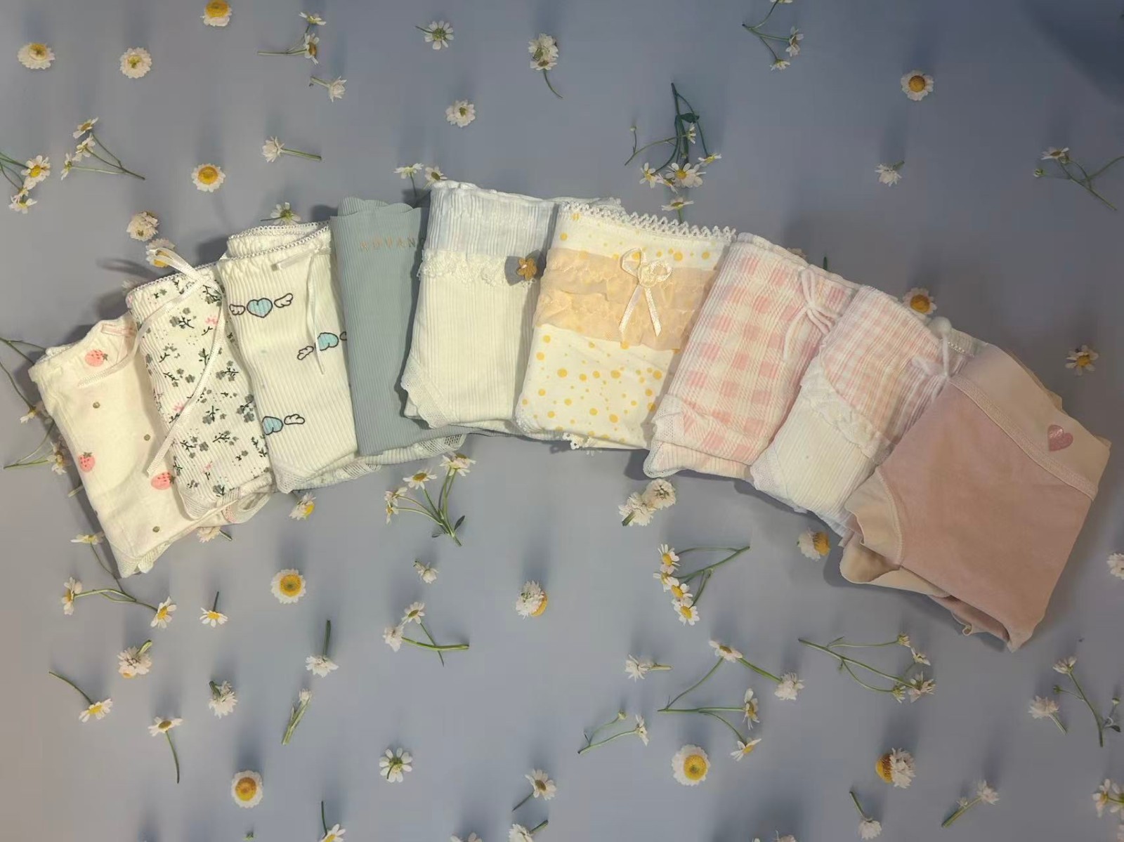 5 Pieces of women underwear panties, Organic Cotton, Mix & Match