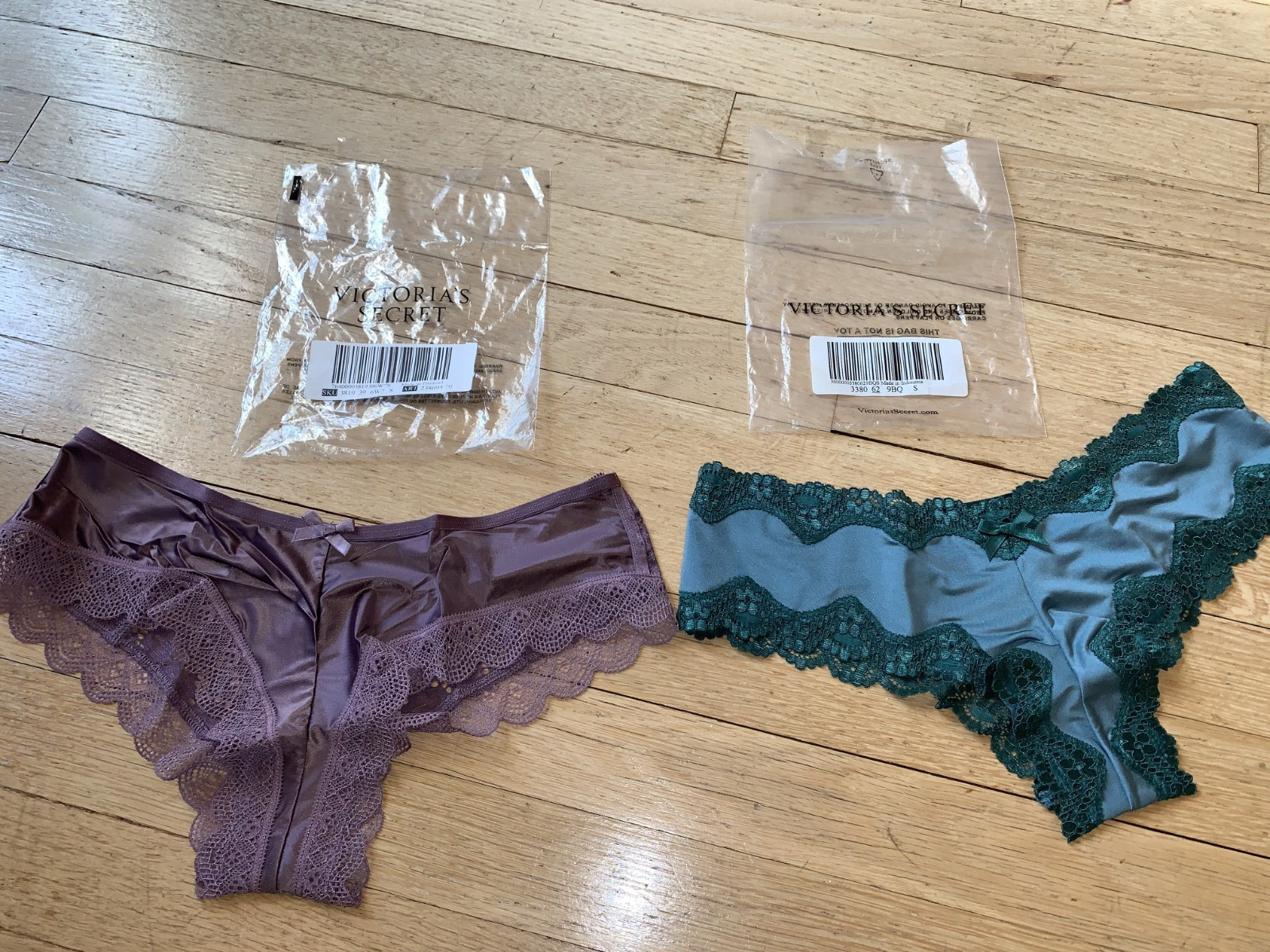 New Victoria’s Secret Very Sexy Lace Up Cheeky Panties Vintage Rose Green Lot S