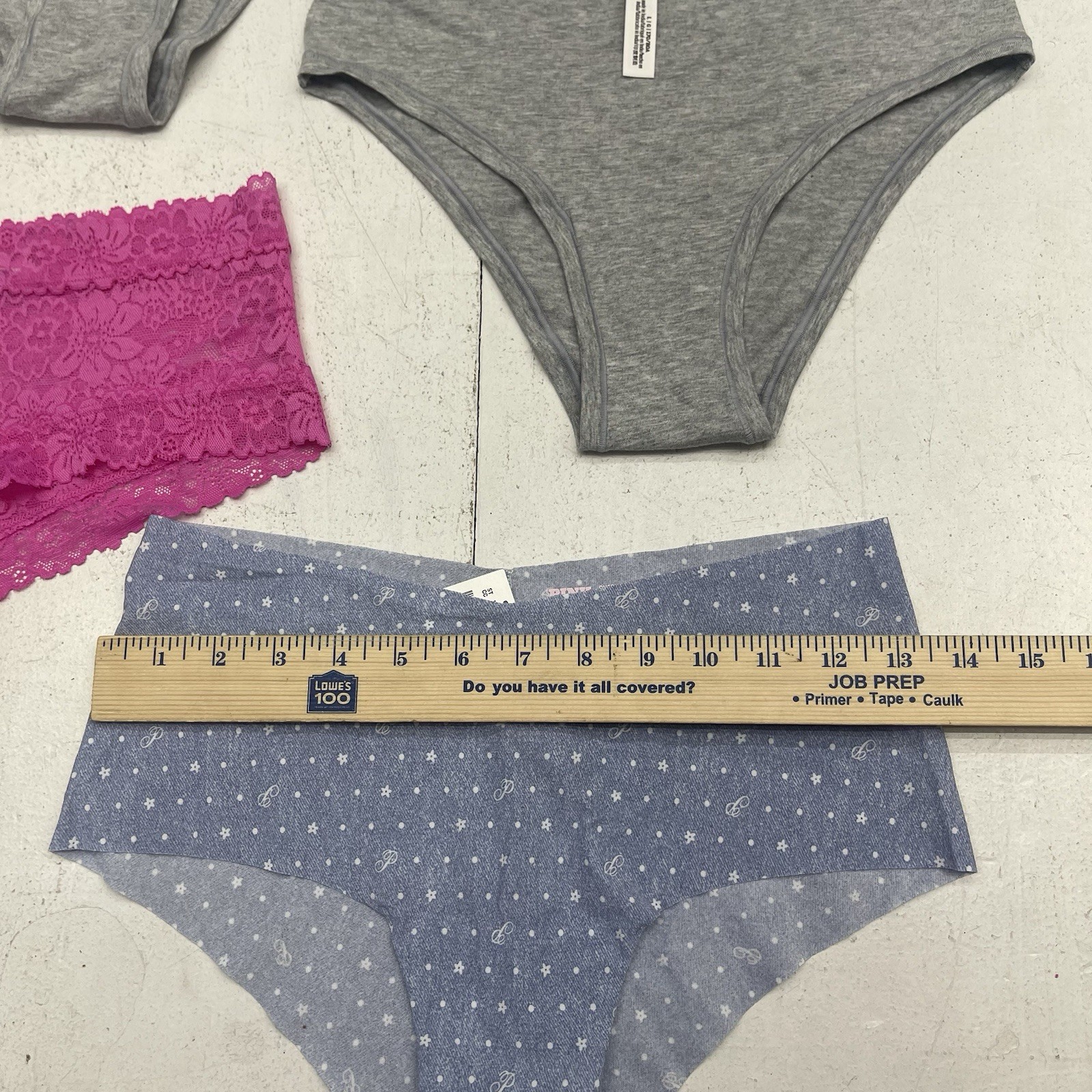 Pink Victoria’s Secret 4 Pack Pink Gray Blue Cheeky Underwear Women’s Large