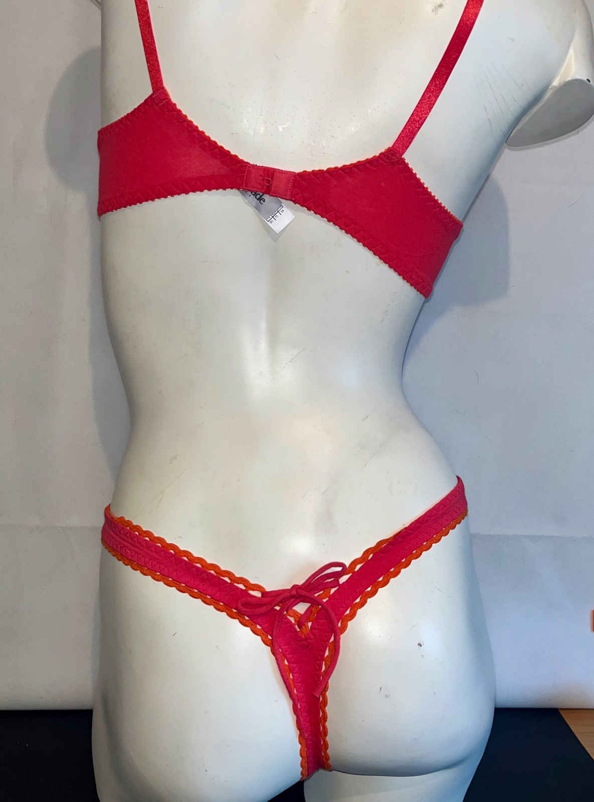 AUBADE BAHIA LINGERIE SEPRATES – 34B & Uk10 / Fr2 / EUR 38