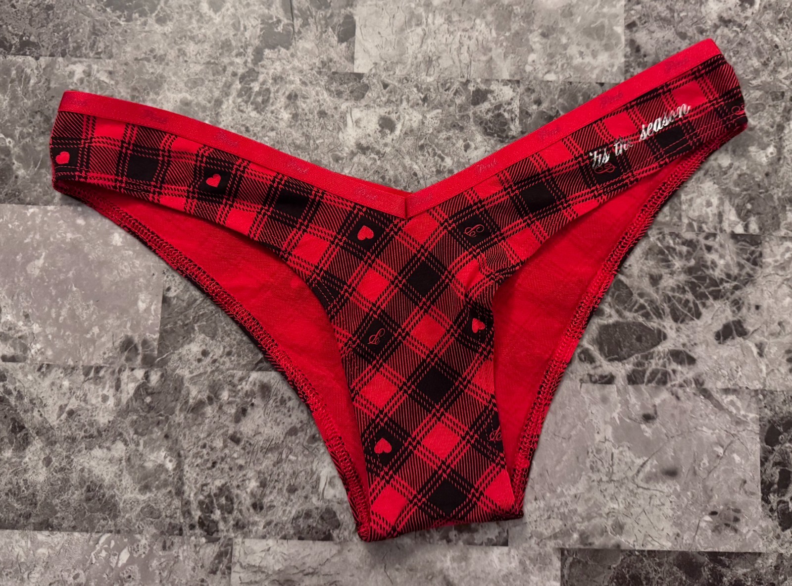 NWT VICTORIA’S SECRET PINK RED PLAID TIS THE SEASON V STYLE TANGA CHEEKY PANTIES