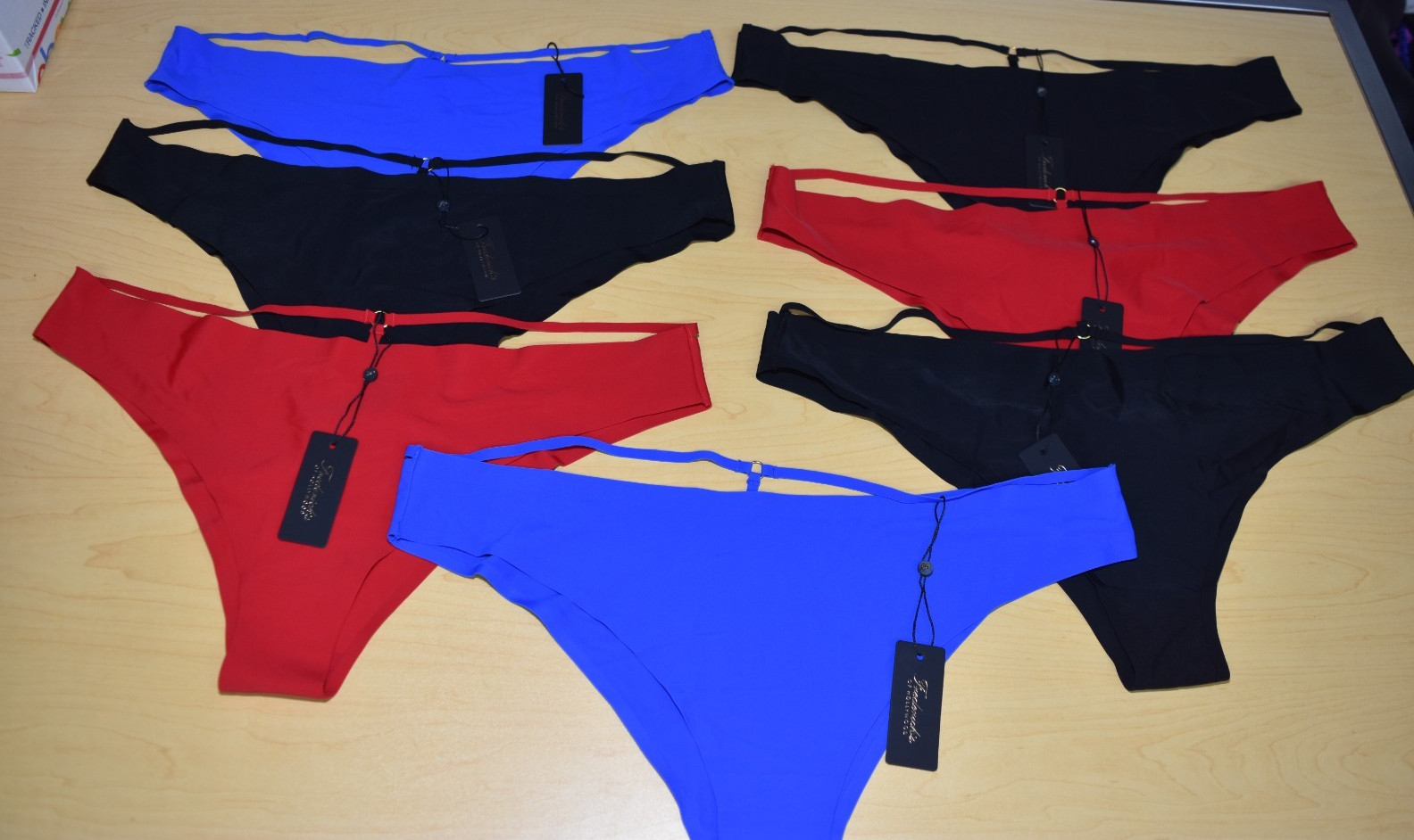 7 NWT Frederick’s Hollywood No Show Cheeky Bikini Panties Blue Red Black 3XL 3x