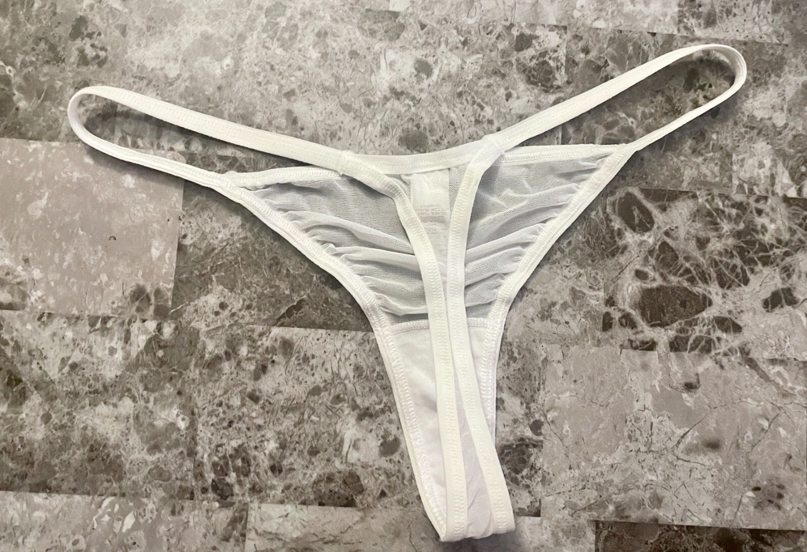NWOT BODY BY VICTORIA’S SECRET LARGE WHITE MESH TINY VINTAGE RARE THONG PANTIES
