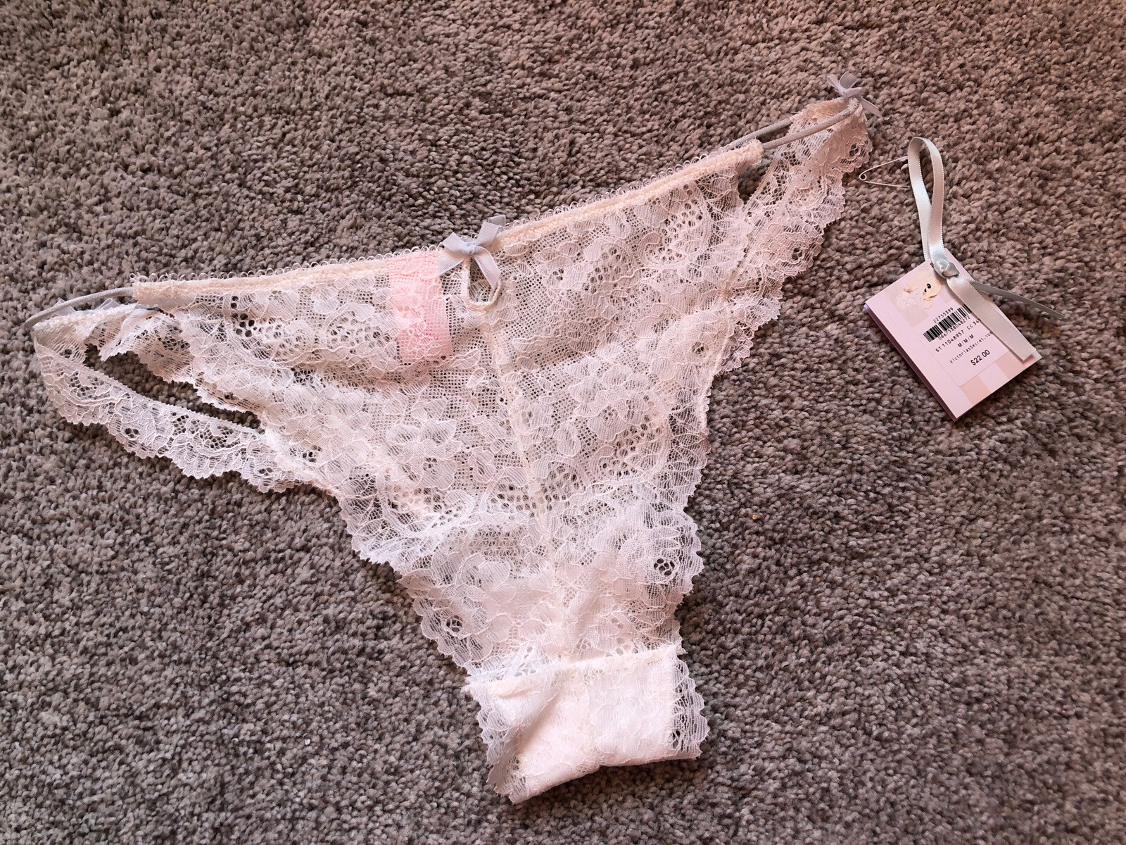 Victoria Secret Cheekini/culotte Bikini Coquine White Bridal Panty Medium NWT