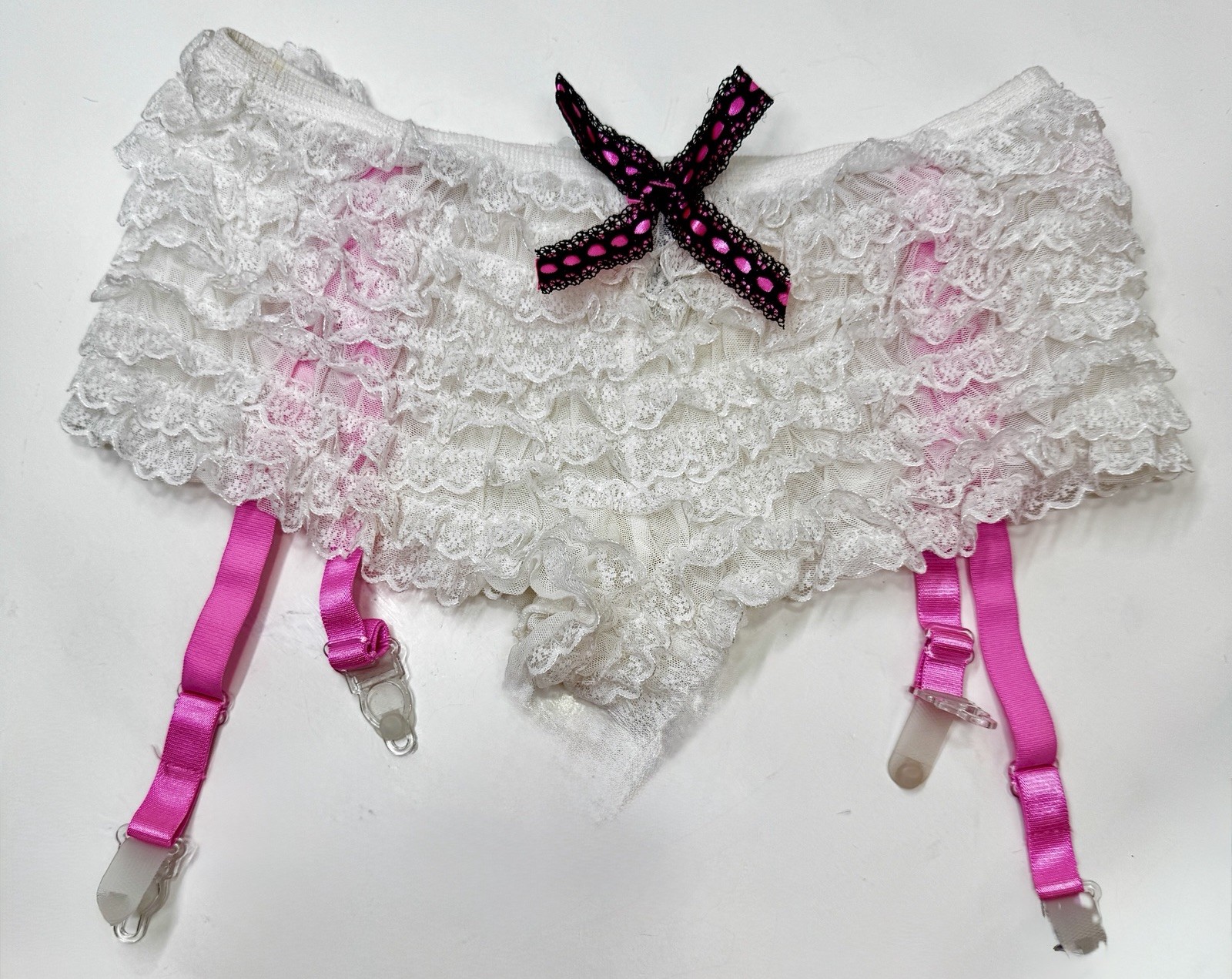 VTG Y2K Panties/Boyshorts attached Garter Straps White& Pink Lace Ruffle Pin-Up