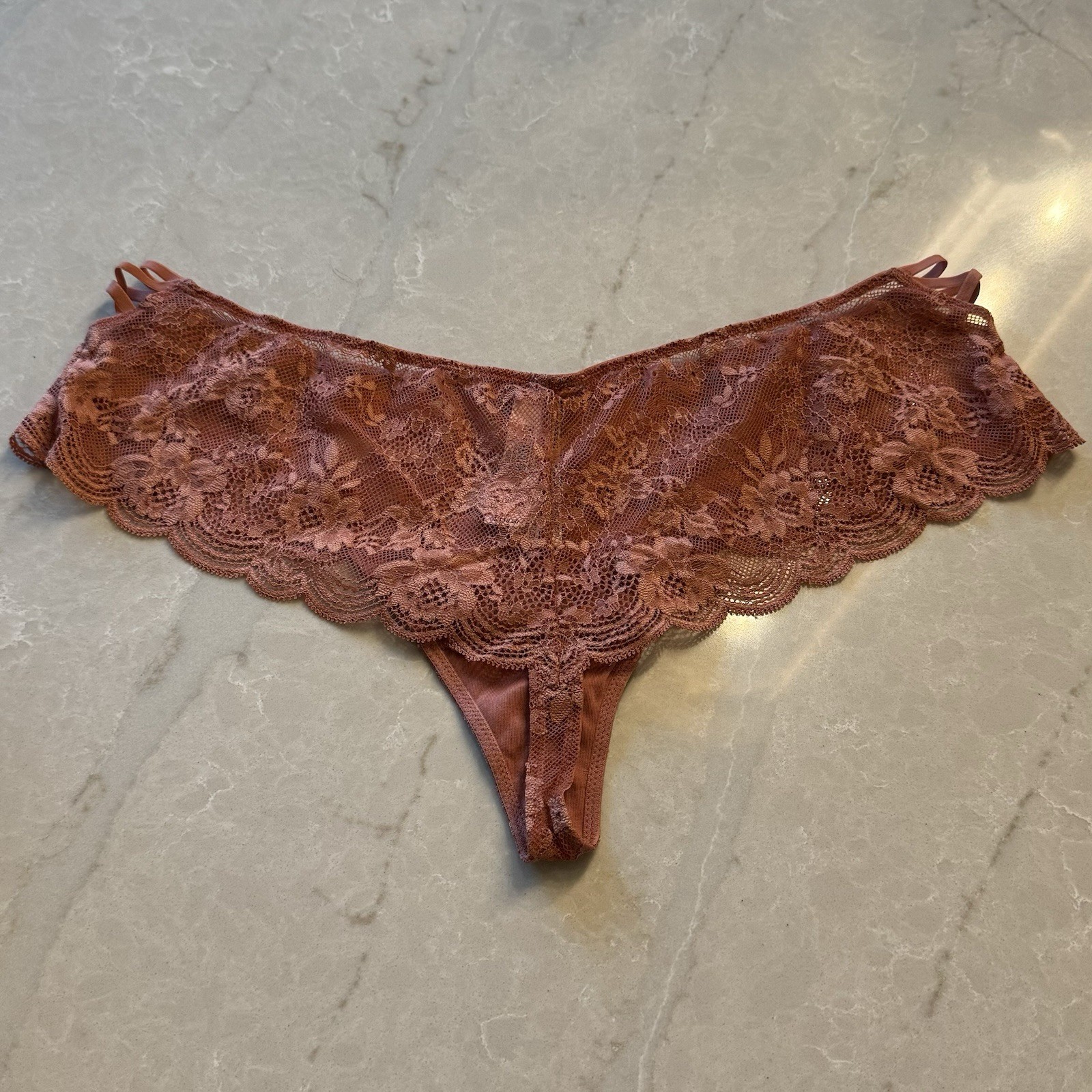 NEW! VS Victoria’s Secret PANTY ~XL ~ Dream Angels THONG ~ ROSE COLOR LACE~ NWT