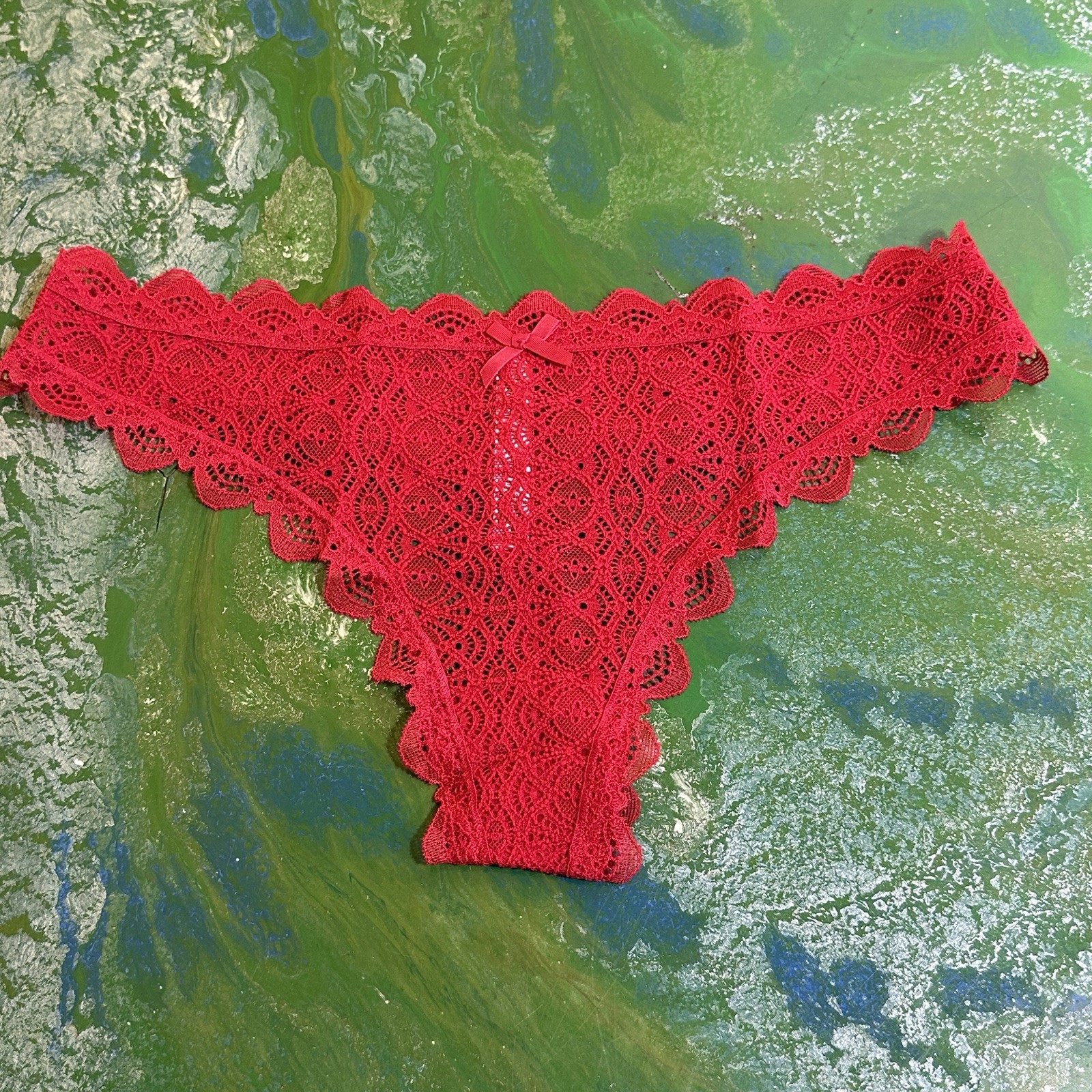 NEW Victoria’s Secret Dream Angels Thong/String Red Large Lace Panties Underwear
