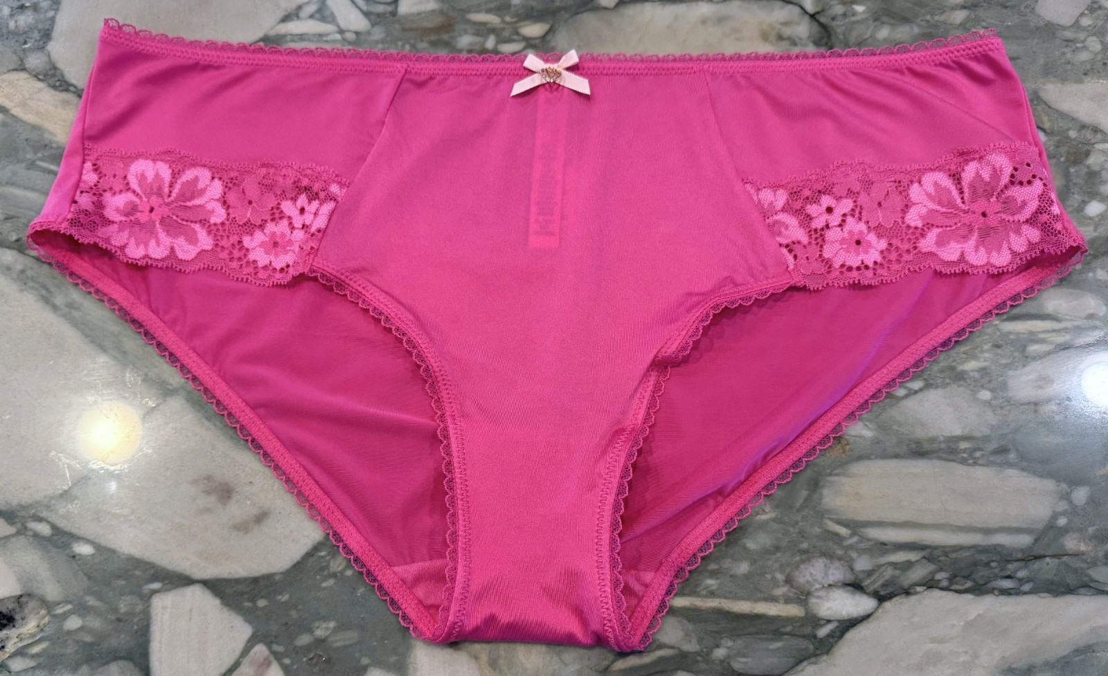 NEW Victoria Secret Body By Victoria Hiphugger Panty – Fuchsia Frenzy – XXL