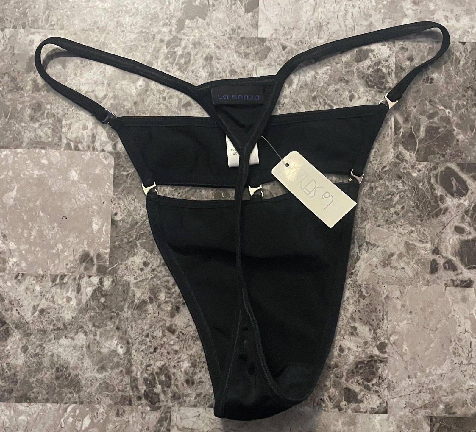 NWT LA SENZA LARGE BLACK SMOOTH UNHOOKS VINTAGE RARE V STRING THONG PANTIES