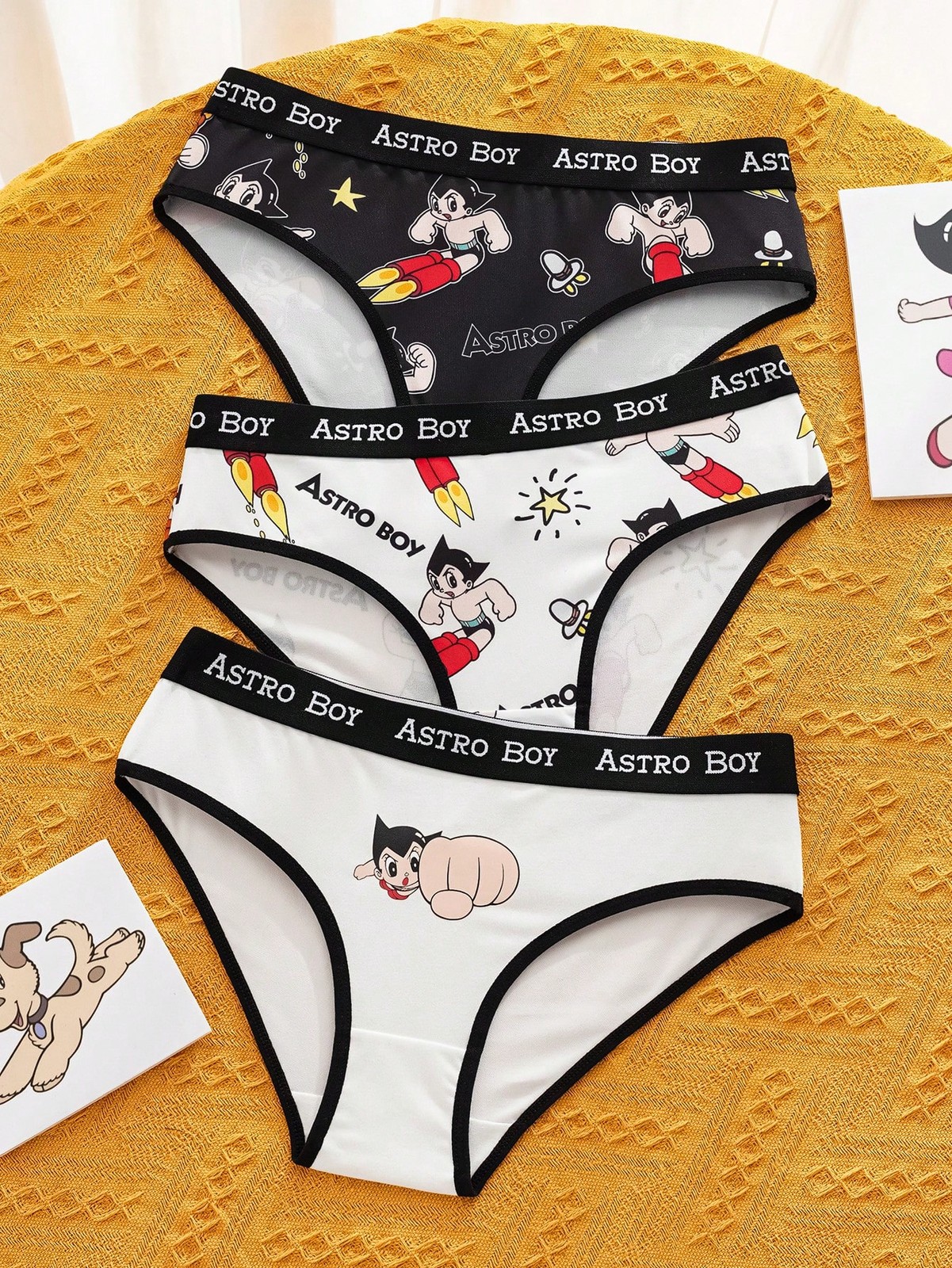 Astro Boy Set of 3 Ladies Briefs with Colourful Graphics and Contrast Details Cheap24