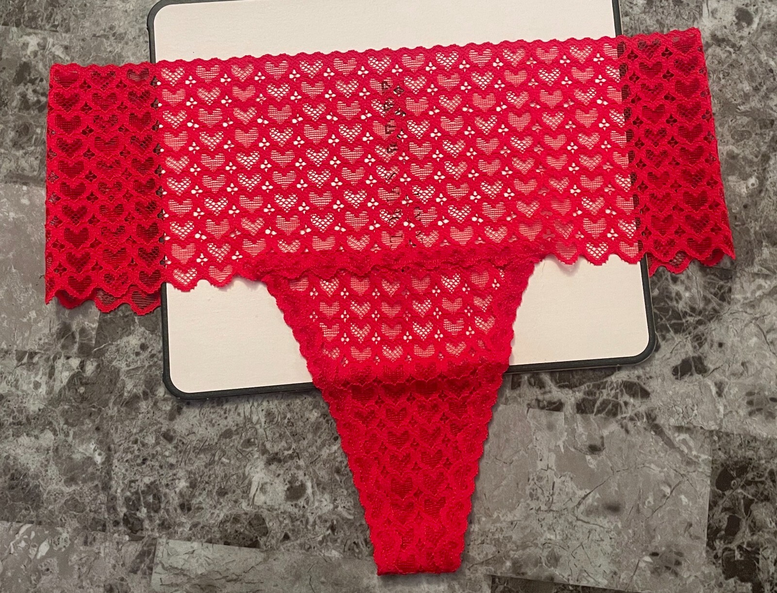 NWT VICTORIA’S SECRET PINK RED HEART LACE HIGH WAIST THICK BAND THONG PANTIES