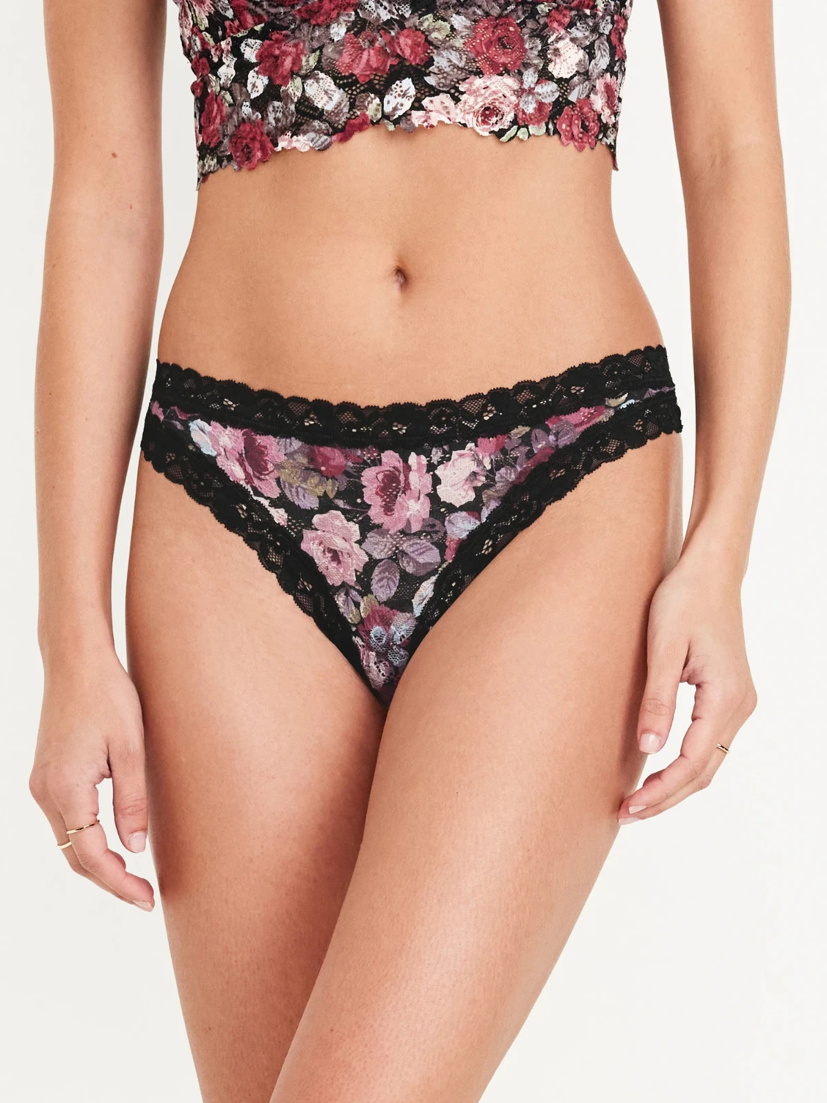 Old Navy Black Lacy Floral Thong Underwear Panties Size XL Extra Large NEW