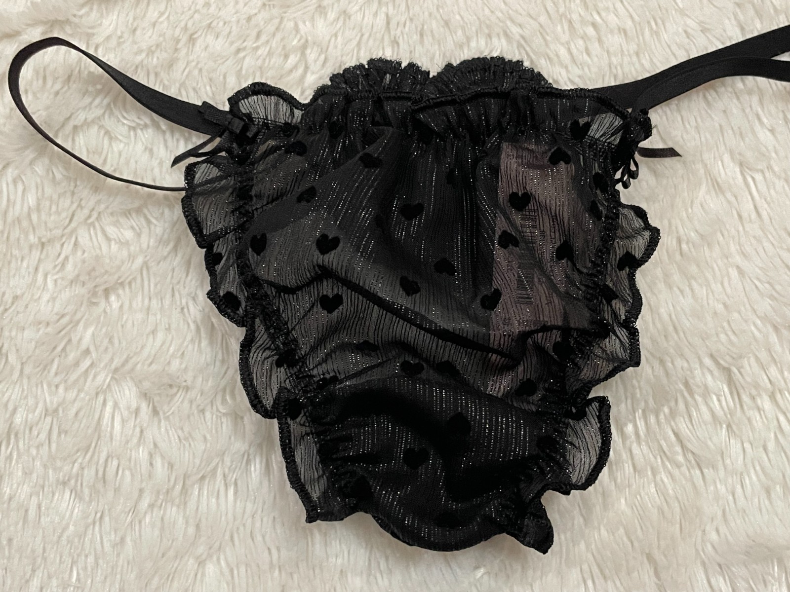L VICTORIA’S Secret HEART CHIFFON STRAP V-STRING Thong Panty Flocked Ruffle Bows