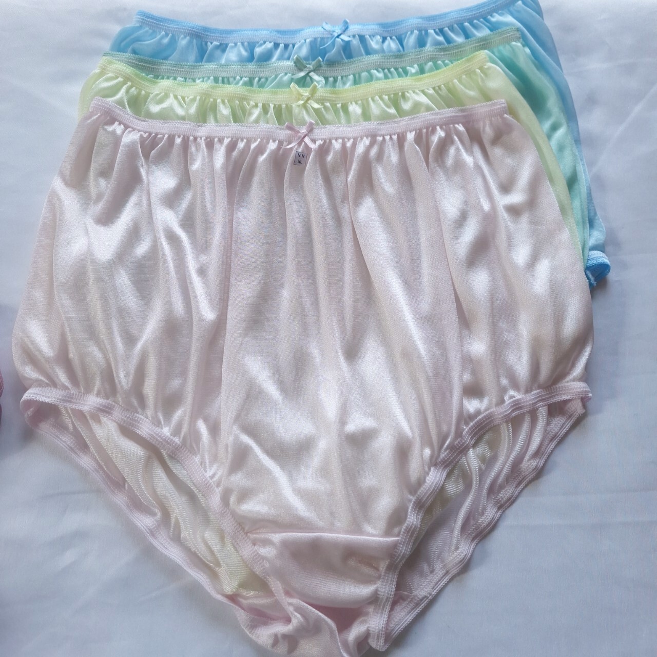 5 Big Underwear Granny panties Soft Silky Nylon Full Briefs Woman Waist 42″-50″