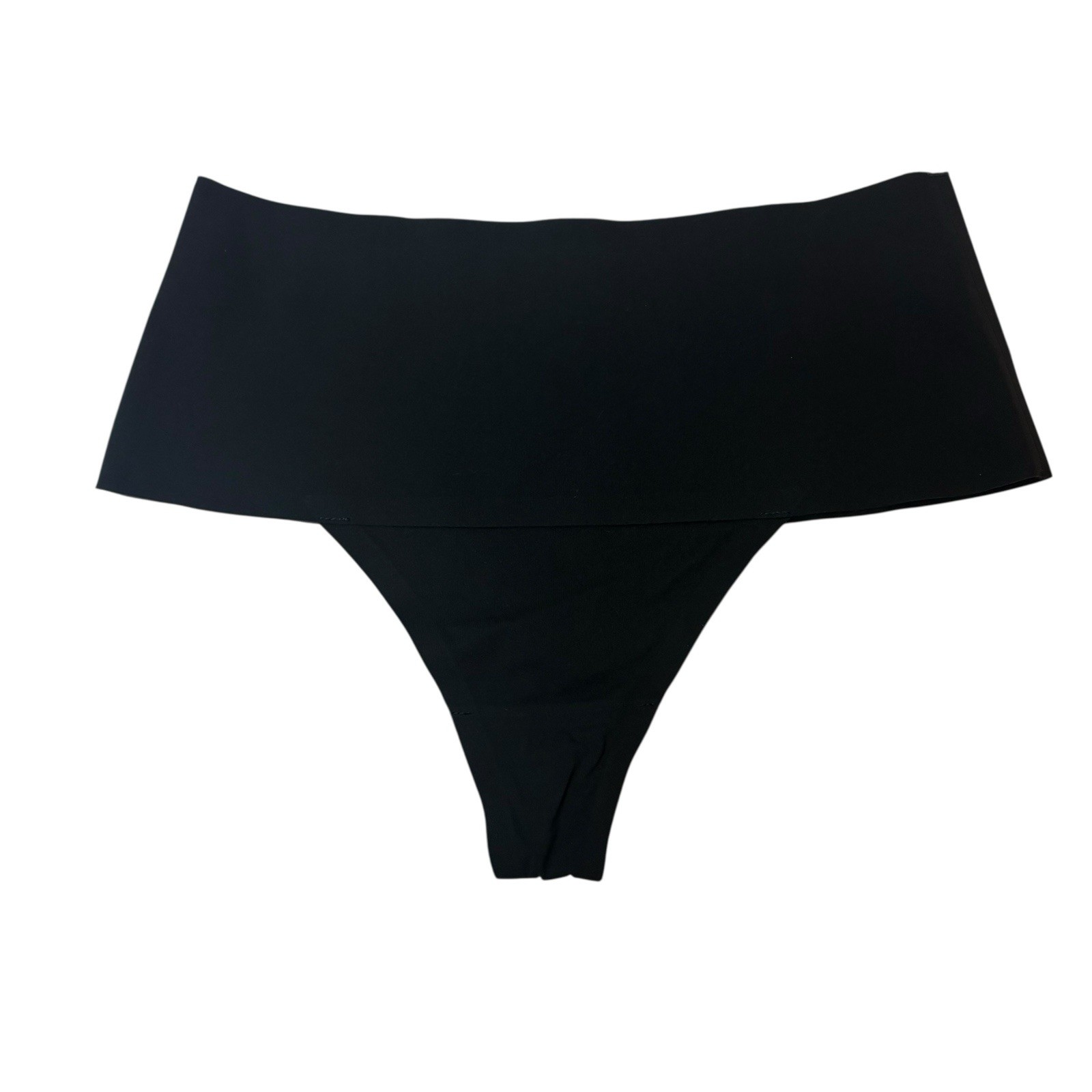 SPANX Super Smooth Undie-Tectable Thong Black Womens NWOT