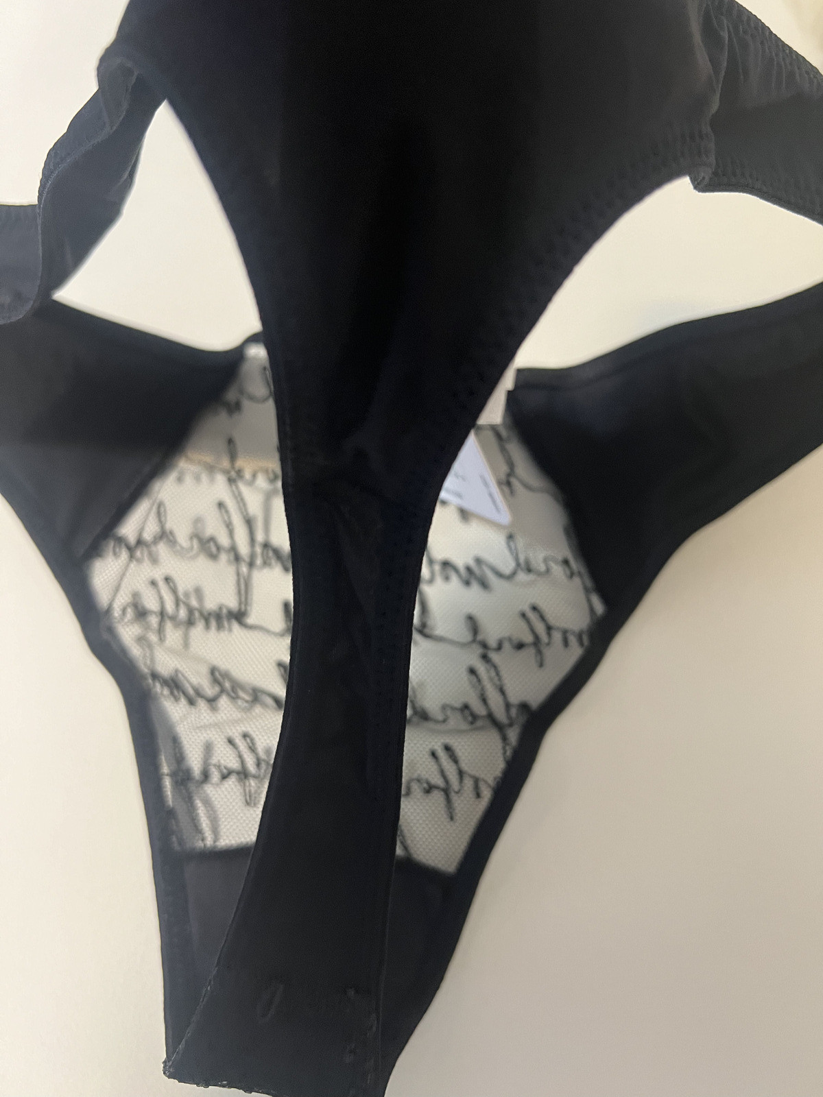 Wolford embroidered logo obsessed tulle Black Med string thong panty Retail $80