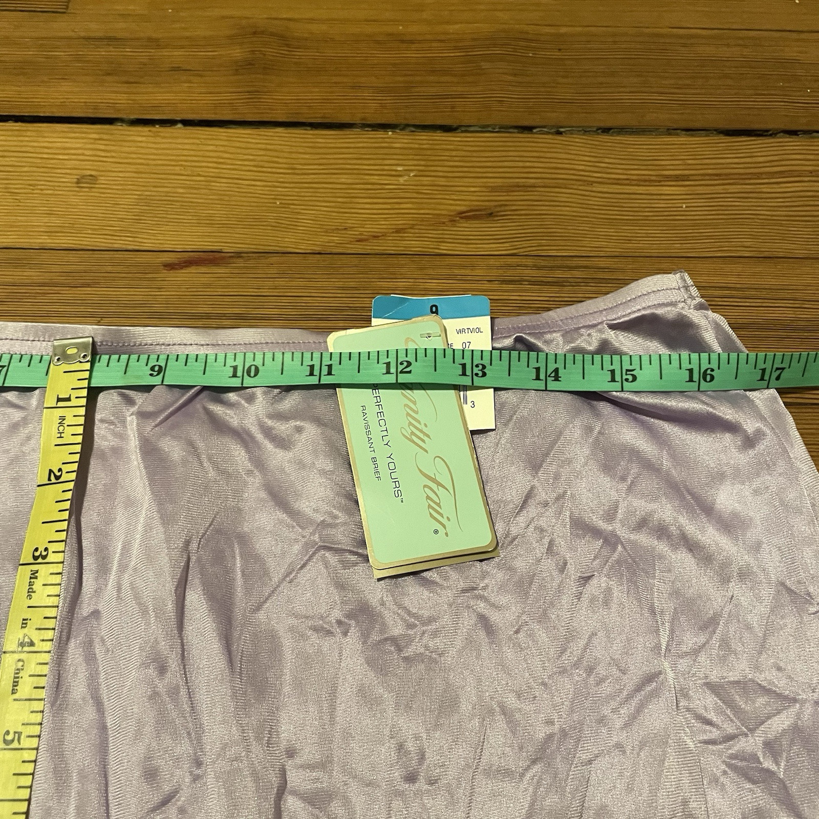 Vanity Fair Perfectly Yours Ravissant Brief Style 15612 Sz 9 2XL Lavender NWT
