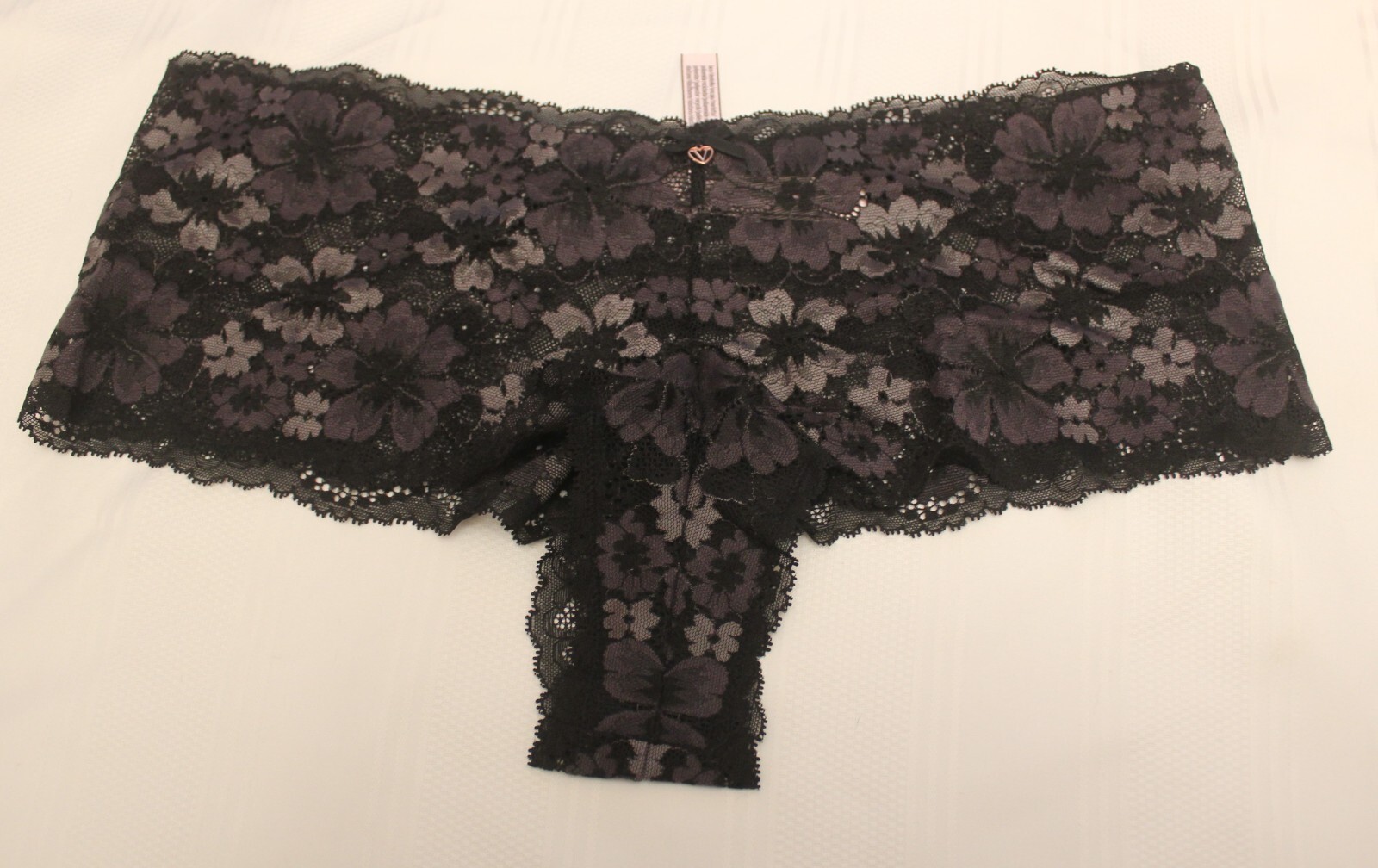 XL Victoria’s Secret Body by Victoria Lace Shortie Panties – Black