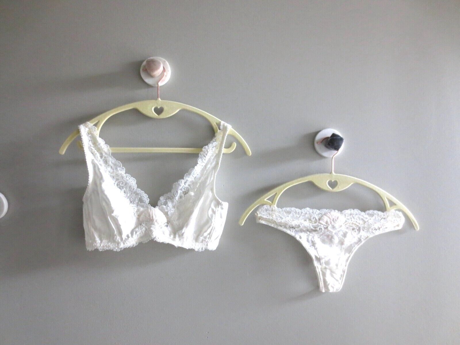 NEW EVE’S TEMPTATION SILK UNDERWIRE FLORAL LACE BRA/PANTIES 2PC SET