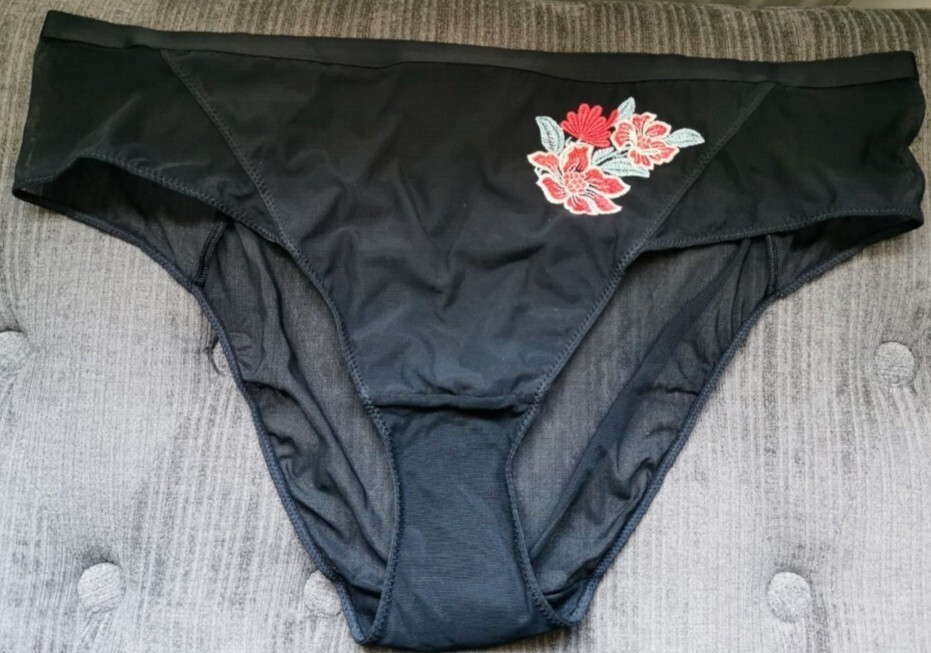 Bravissimo Nora Black Briefs Size 2XL Which Is UK 18